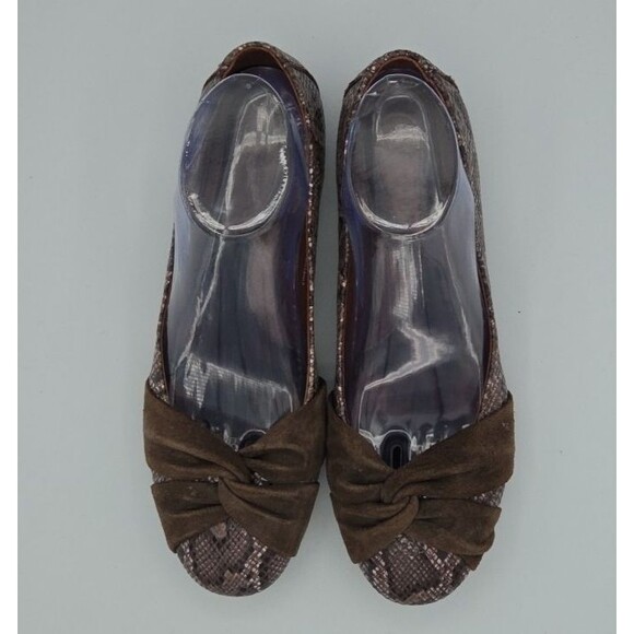 Born Women's Lilly Ballet Flat Size 8.5 Brown Snake Leather Suede Knot Bow Shoes - Picture 4 of 9